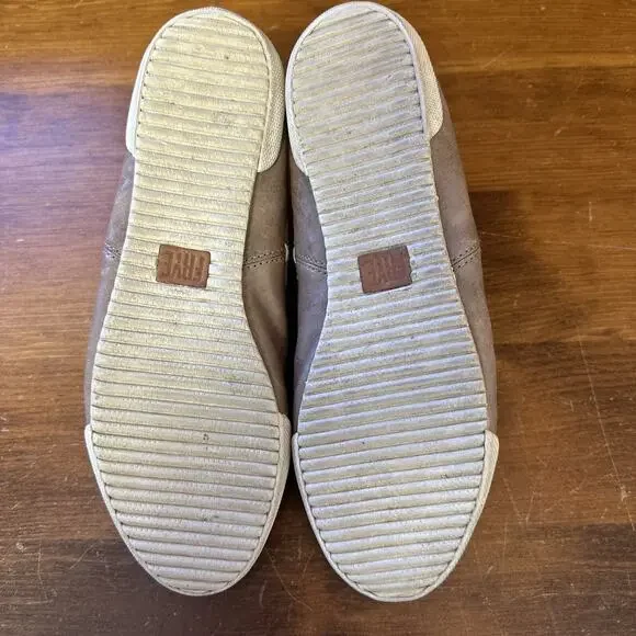 Frye Melanie Slip On Flats 8 M Bootie Shoe Leather Comfort Minimalist Neutral - Picture 10 of 10